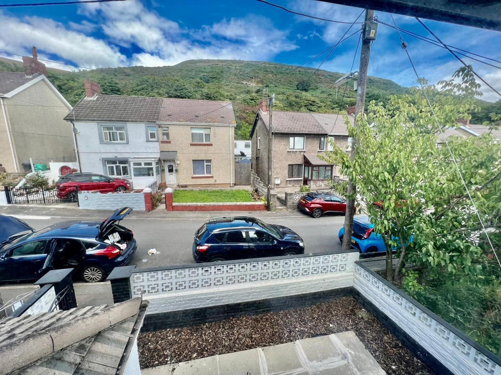 Executive 3 Bedroom Port Talbot Town Centre Margam Sleeps 7 Extérieur photo